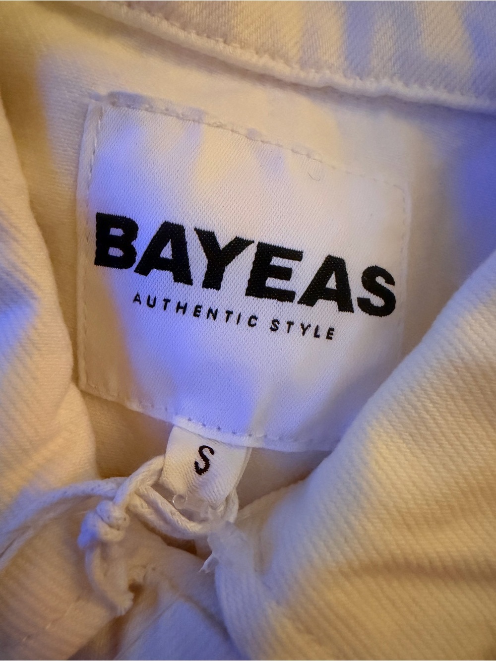 Bayeas White Denim Jacket 100% Cotton Button Front Size S NWT - Picture 5 of 6